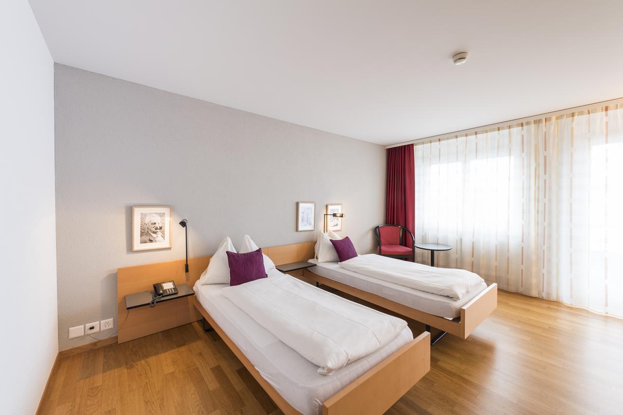 Hotel Krone 부오츠 외부 사진